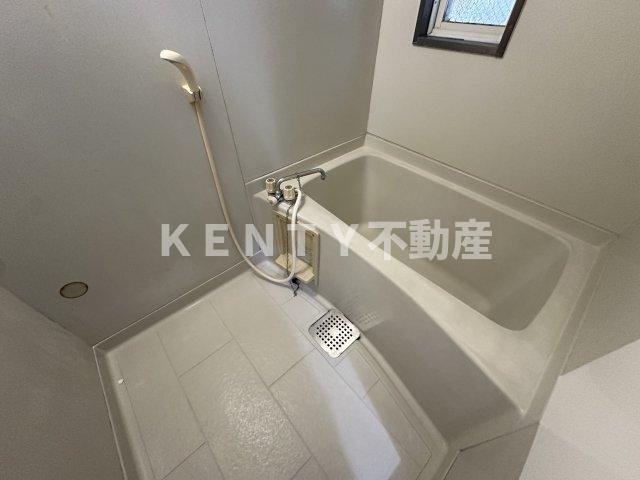 バス・シャワールーム　日々の疲れを癒すお風呂付です