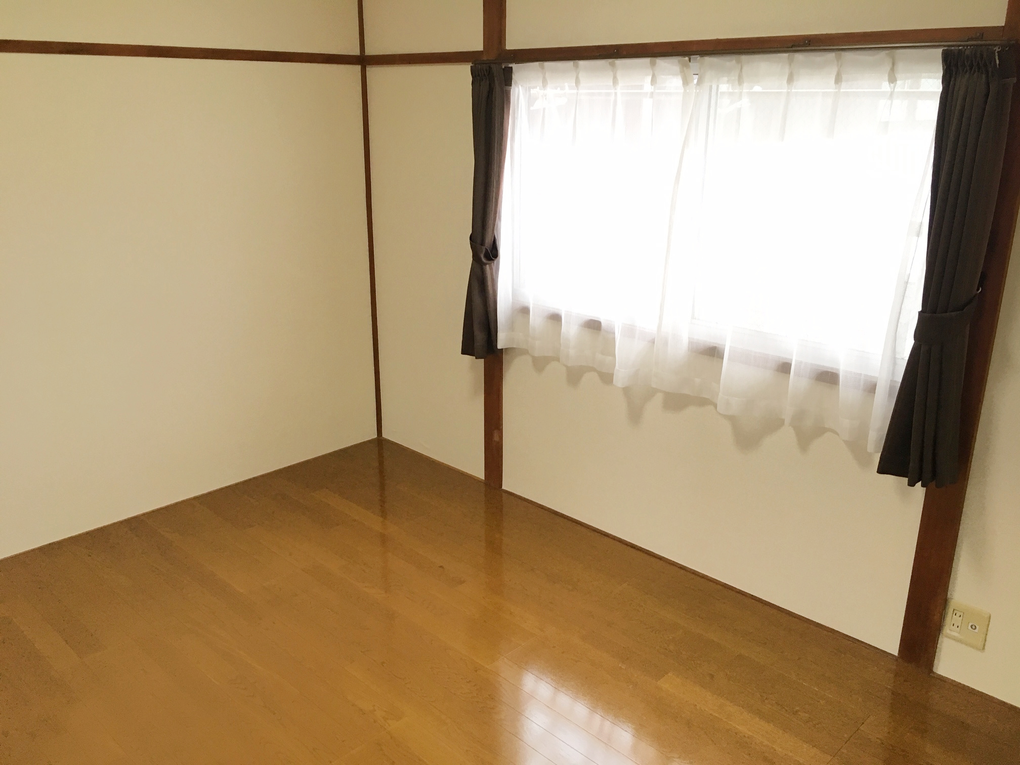 ブラウンハイツの居間写真