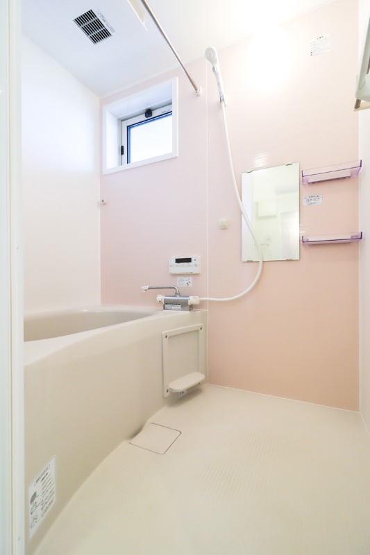 バス・シャワールーム　図面と現状に相違がある場合には現状を優先