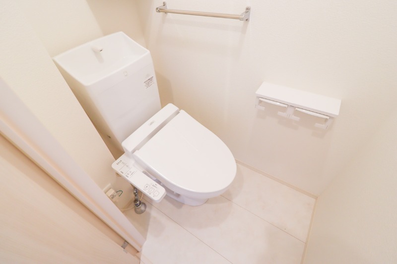 トイレ　図面と現状に相違がある場合には現状を優先