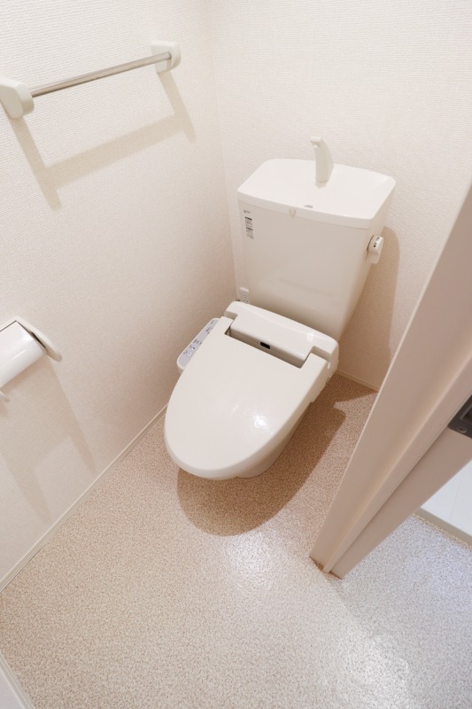 トイレ　図面と現状に相違がある場合には現状を優先