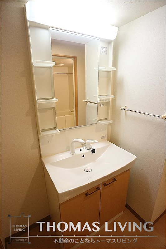 洗面設備　大人女子に必須の独立洗面台