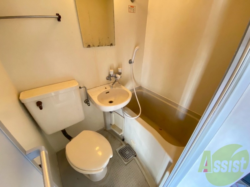 バス・シャワールーム