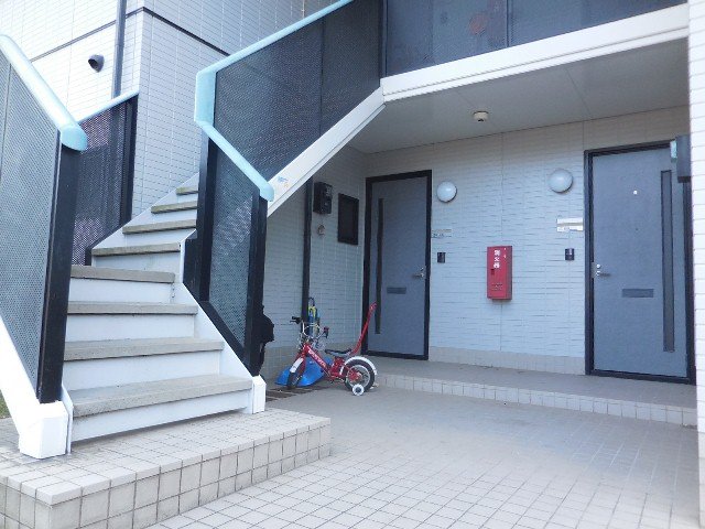 エントランス　建物の内部です