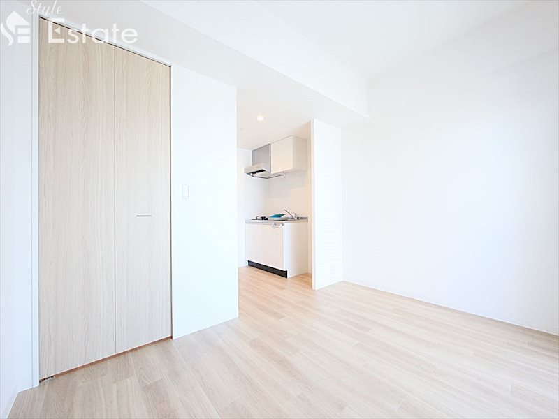 居室・リビング　内装