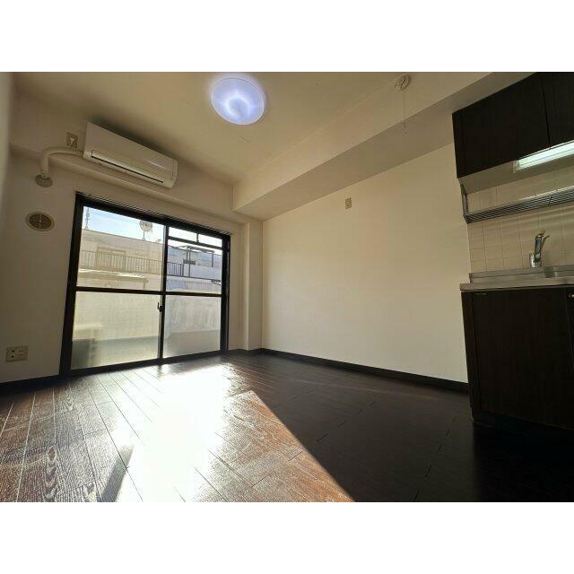 居室・リビング　別部屋写真参考