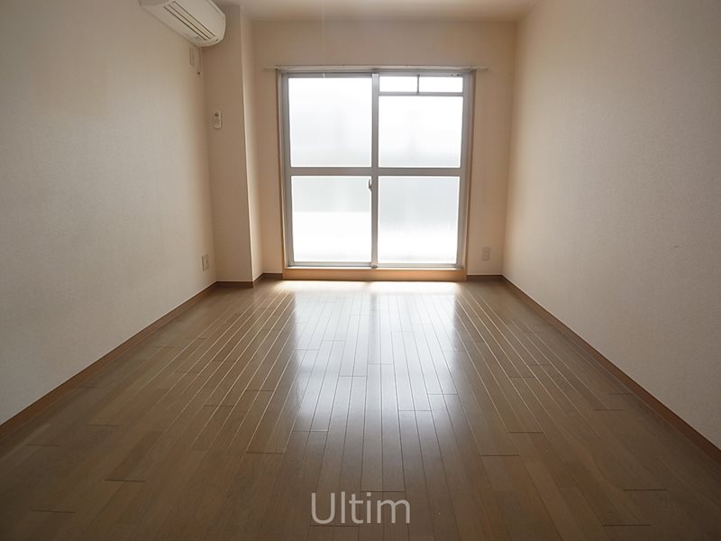 居室・リビング　別室の画像です、ご参考までに