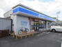 コンビニ　ローソン琴平町榎井店（コンビニ）まで64m
