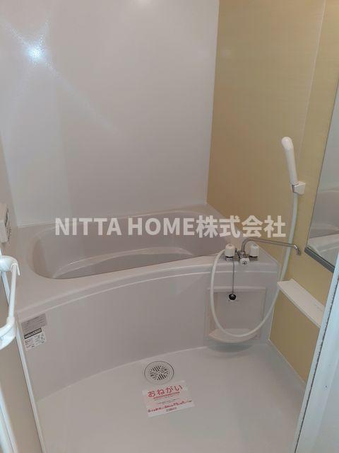 バス・シャワールーム　追い焚きや浴室乾燥付きのバスルーム☆