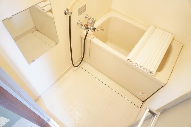 バス・シャワールーム　浴室