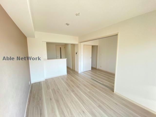 居室・リビング　同型