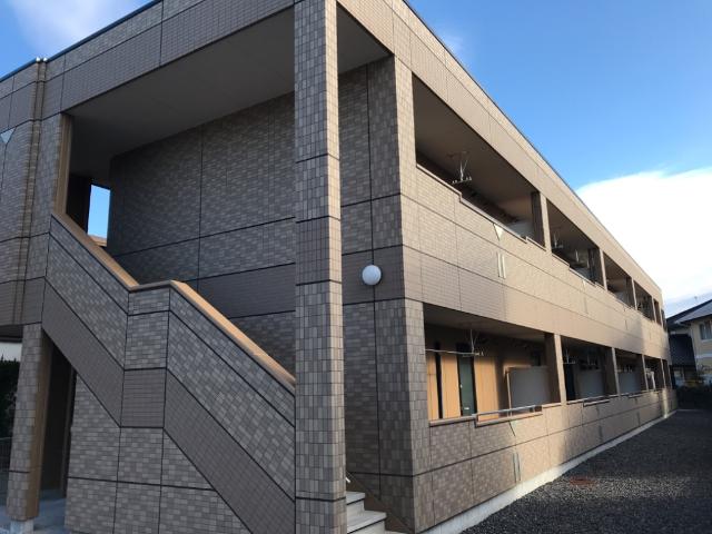 建物外観　外観写真（昼）