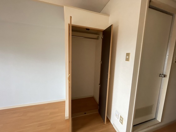 収納　※別号室の写真です