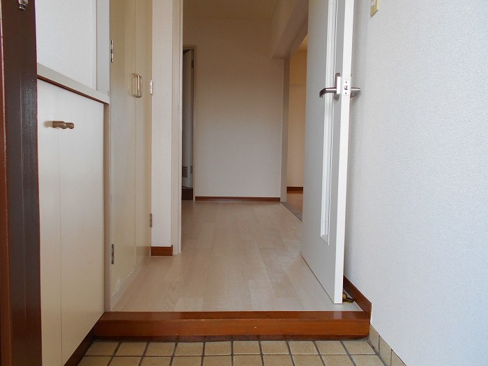 玄関　参考写真