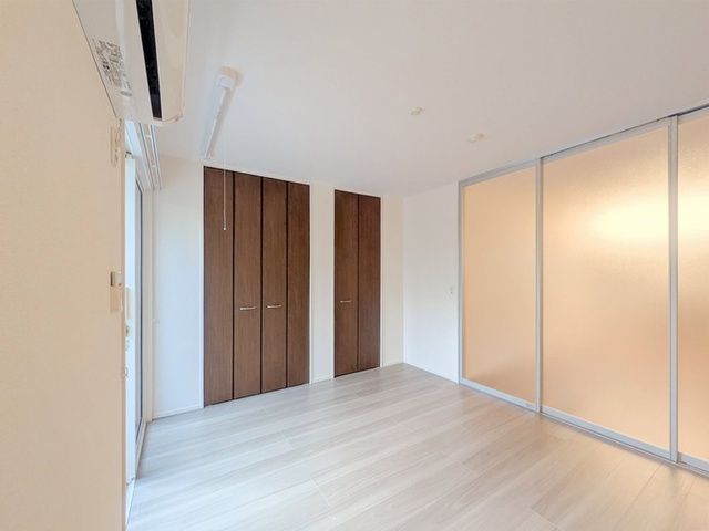 居室・リビング　洋室(4)