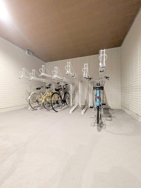 エントランス　建物入口