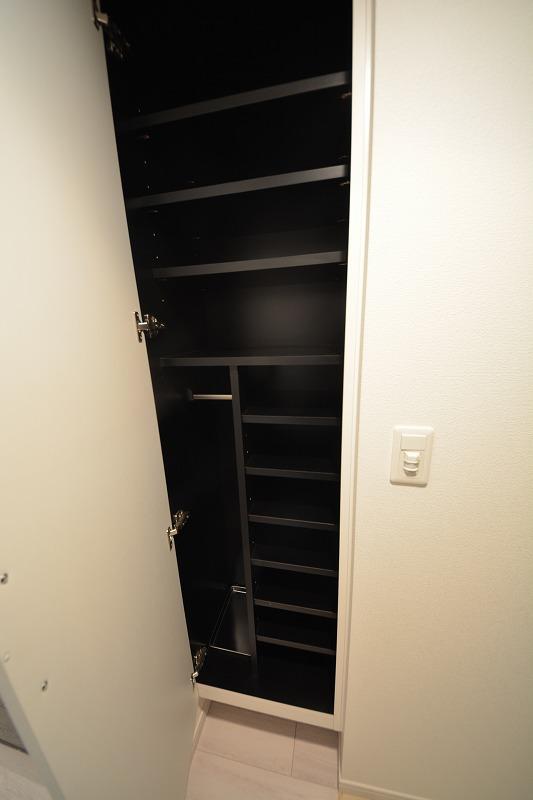 収納　スワンズ谷町セントシティ　シューズボックス