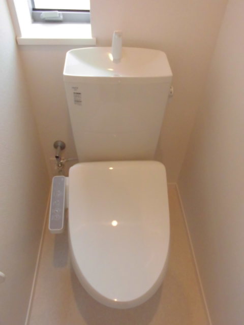 トイレ　★温水洗浄便座★