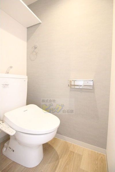 トイレ　ウォシュレット付きのトイレです♪