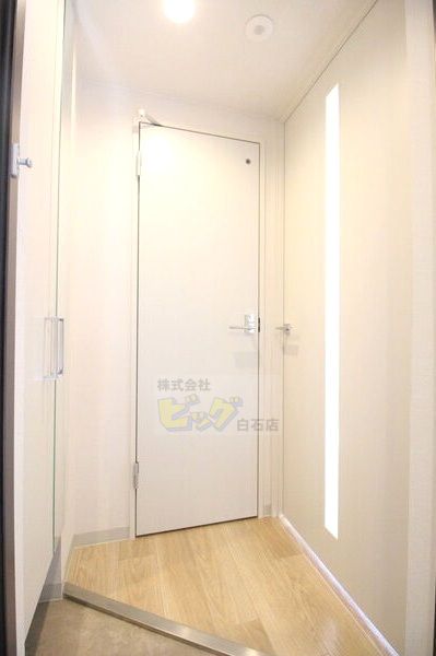 玄関　広々とした玄関です♪