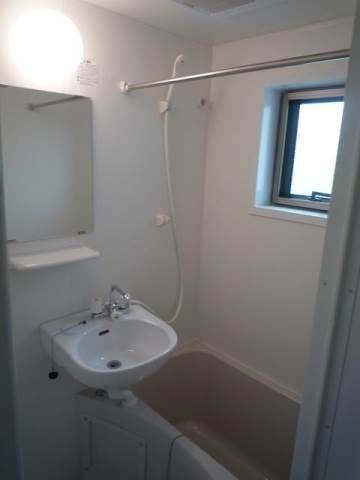 バス・シャワールーム　☆ゆったりくつろげるお風呂☆