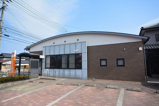 郵便局　小波瀬郵便局（郵便局）まで1000m