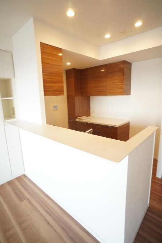 居室・リビング　☆明るい居間☆