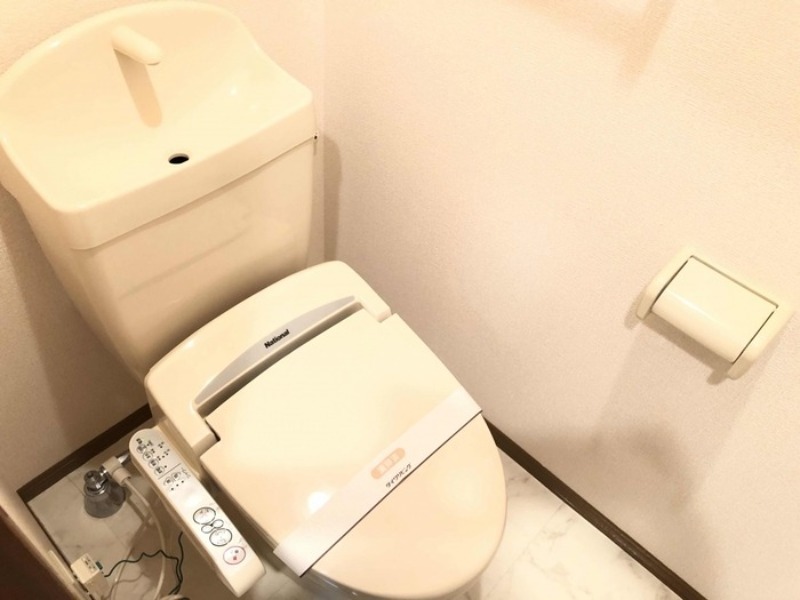 トイレ　図面と現状に相違がある場合には現状を優先