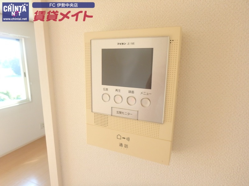 セキュリティ　同型参考写真