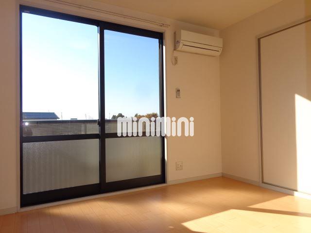 その他部屋・スペース　エアコンが洋室に１基完備されています