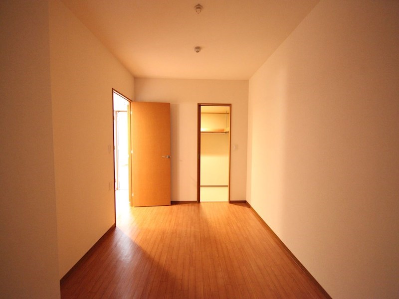 その他部屋・スペース　洋室7帖　ウォークインクローゼット付（収納充実してます）