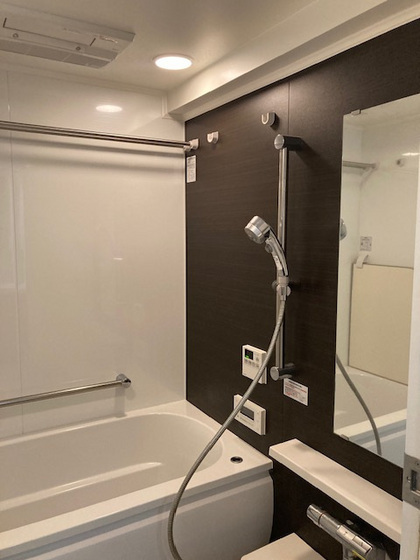 バス・シャワールーム