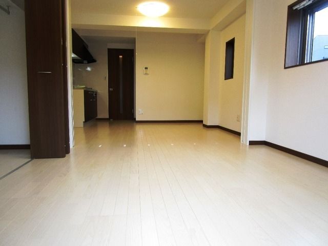 居室・リビング　★使いやすくキレイなお部屋ですね★