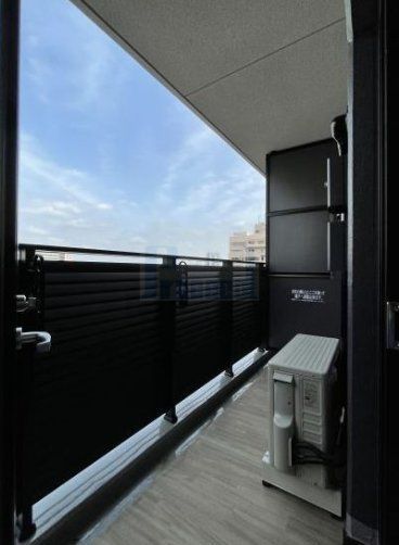 バルコニー　うれしいバルコニー付き！