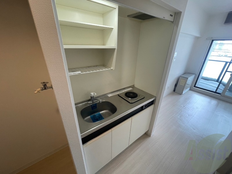 キッチン　キッチンにはＩＨクッキングヒーターも完備です！