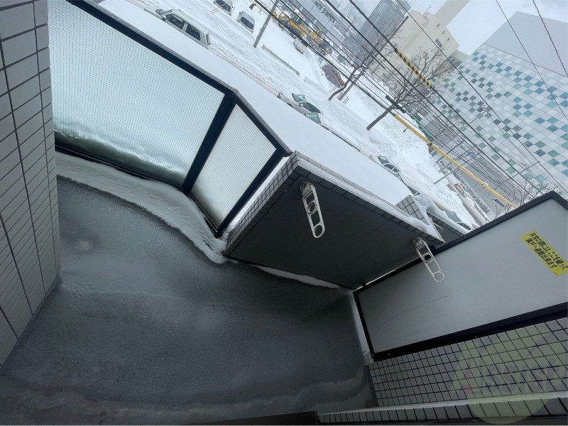 バルコニー　バルコニーが付いていますので一息ついてみてはいかがですか。