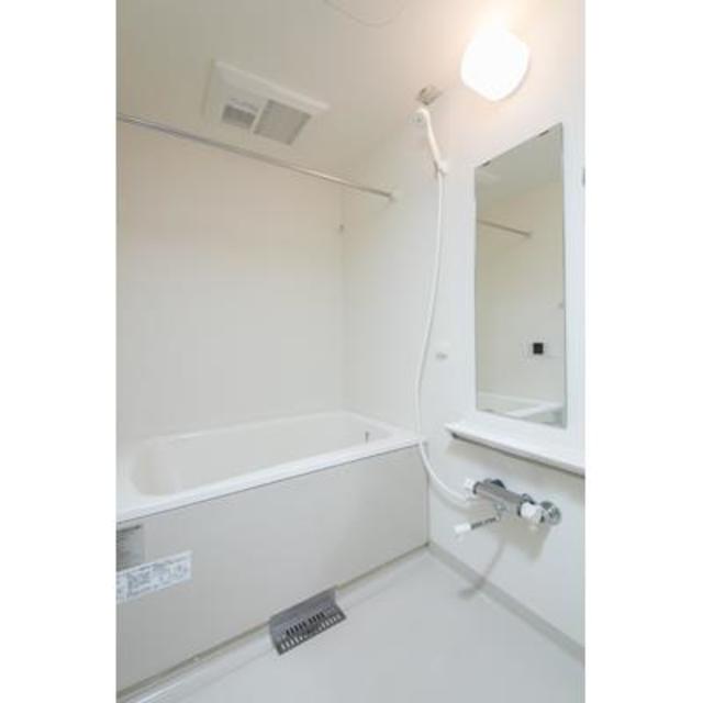 バス・シャワールーム　※写真は同タイプ住戸です。