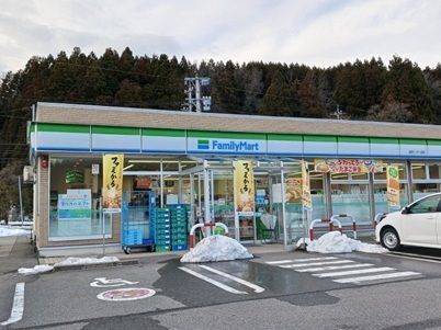 コンビニ　ファミリーマート加賀インター店（コンビニ）まで3500m