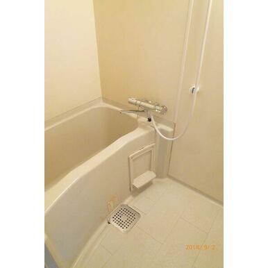 バス・シャワールーム　別号室のお写真です