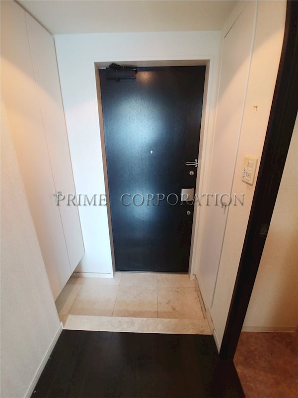 玄関　※参考写真※