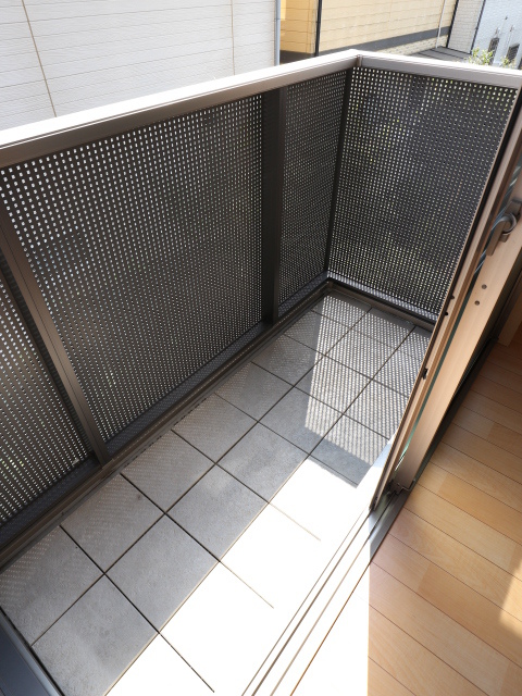 バルコニー　※写真は他号室です