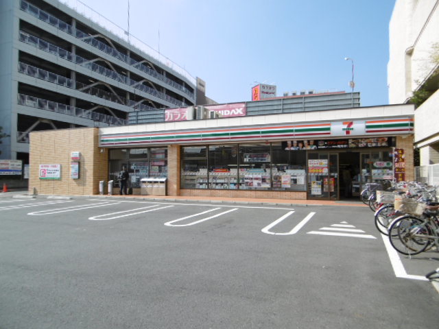 コンビニ　セブンイレブン東村山本町2丁目店（コンビニ）まで519m