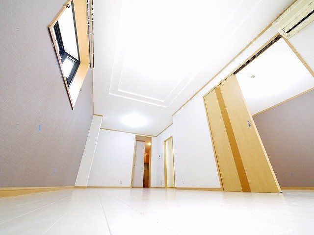 居室・リビング　圧迫感を感じることが少ないお部屋です。