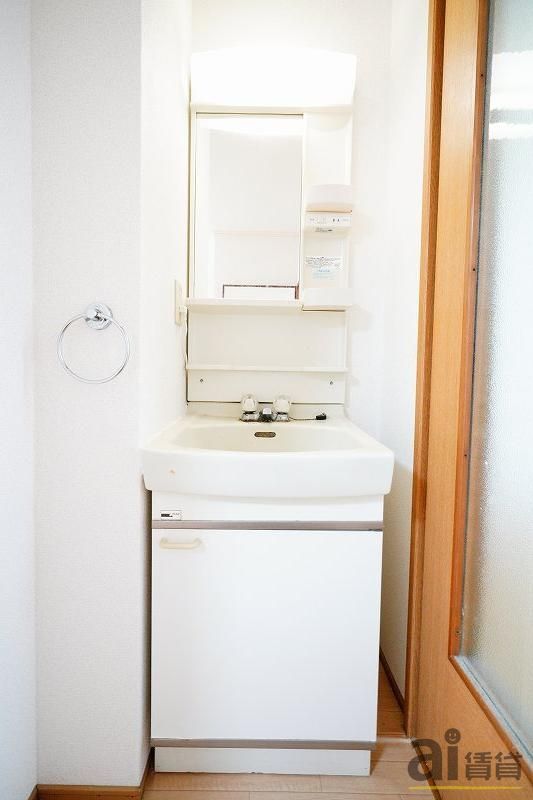 洗面設備　同仕様写真