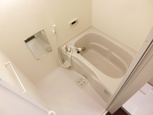 バス・シャワールーム　便利な追焚機能付き