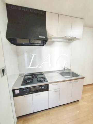 キッチン　キッチンです。