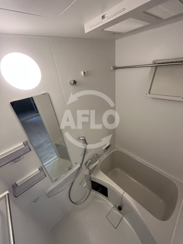 バス・シャワールーム　ワールドアイ大阪城EASTアドバンス　浴室