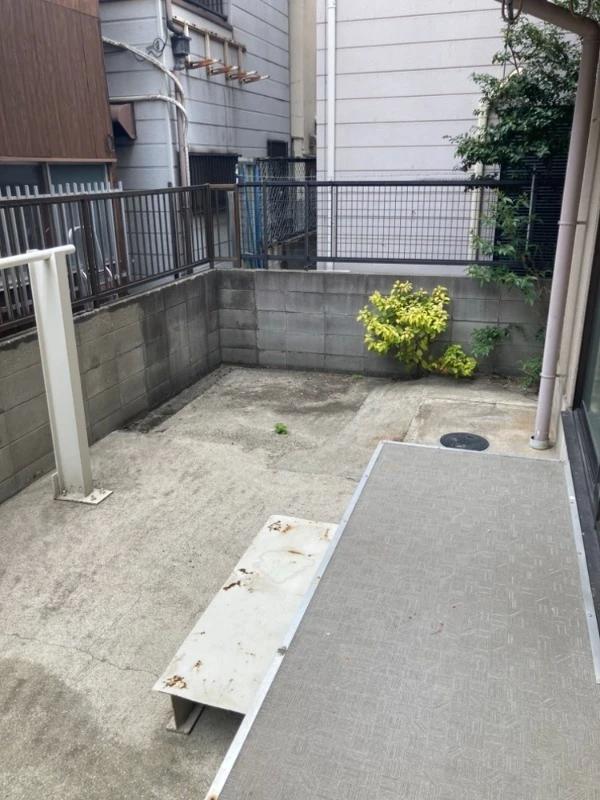 バルコニー　とっても広い専用庭です！