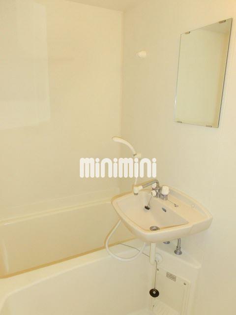 バス・シャワールーム　同型のお部屋です。