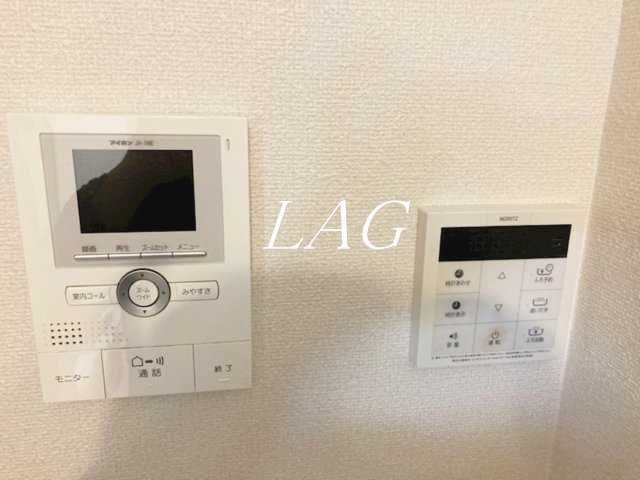 セキュリティ　モニター付きインターホンです。